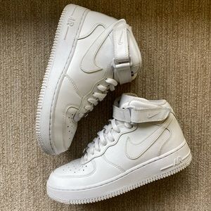 Nike Air Force One, Youth 6/Women’s 7.5